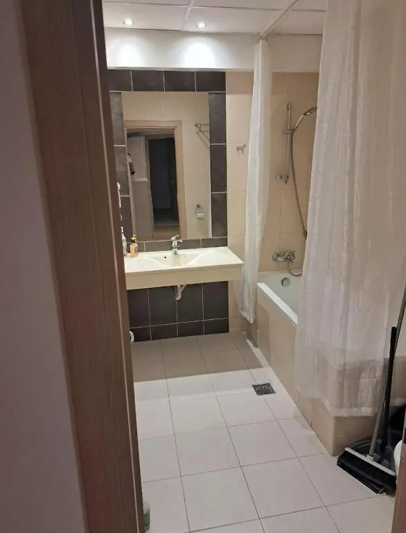 Dxn Apartament Apartment Bucureşti