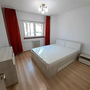 Hey Hey Hey Hey Bucureşti