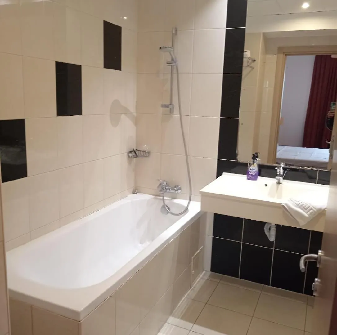 Dxn Apartament Apartment Bucharest 0*,